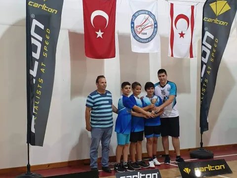 Youth Badminton League Ends: NEU Win Girls' and Boys' Titles