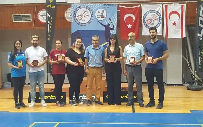 Carlton Yıldızlar Liginde Şampiyonluklar Yakın Doğu Üniversitesinin