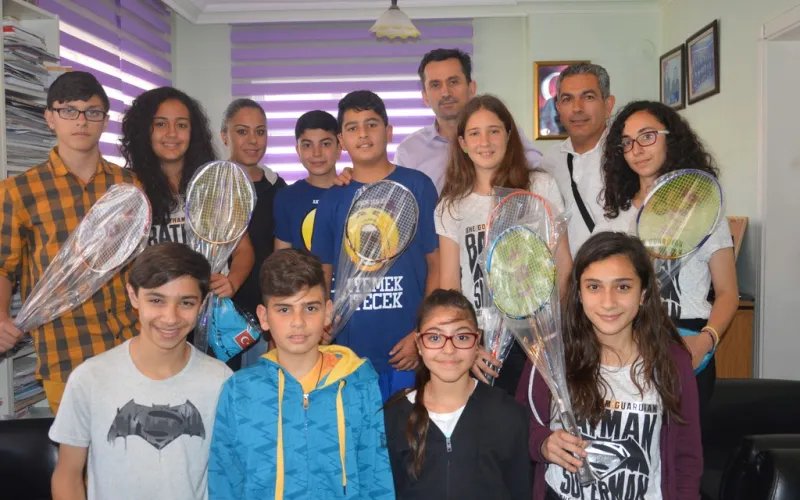 Başkanımızdan Türkiye Badminton Federasyonu Başkanı Özmekik’e ziyaret